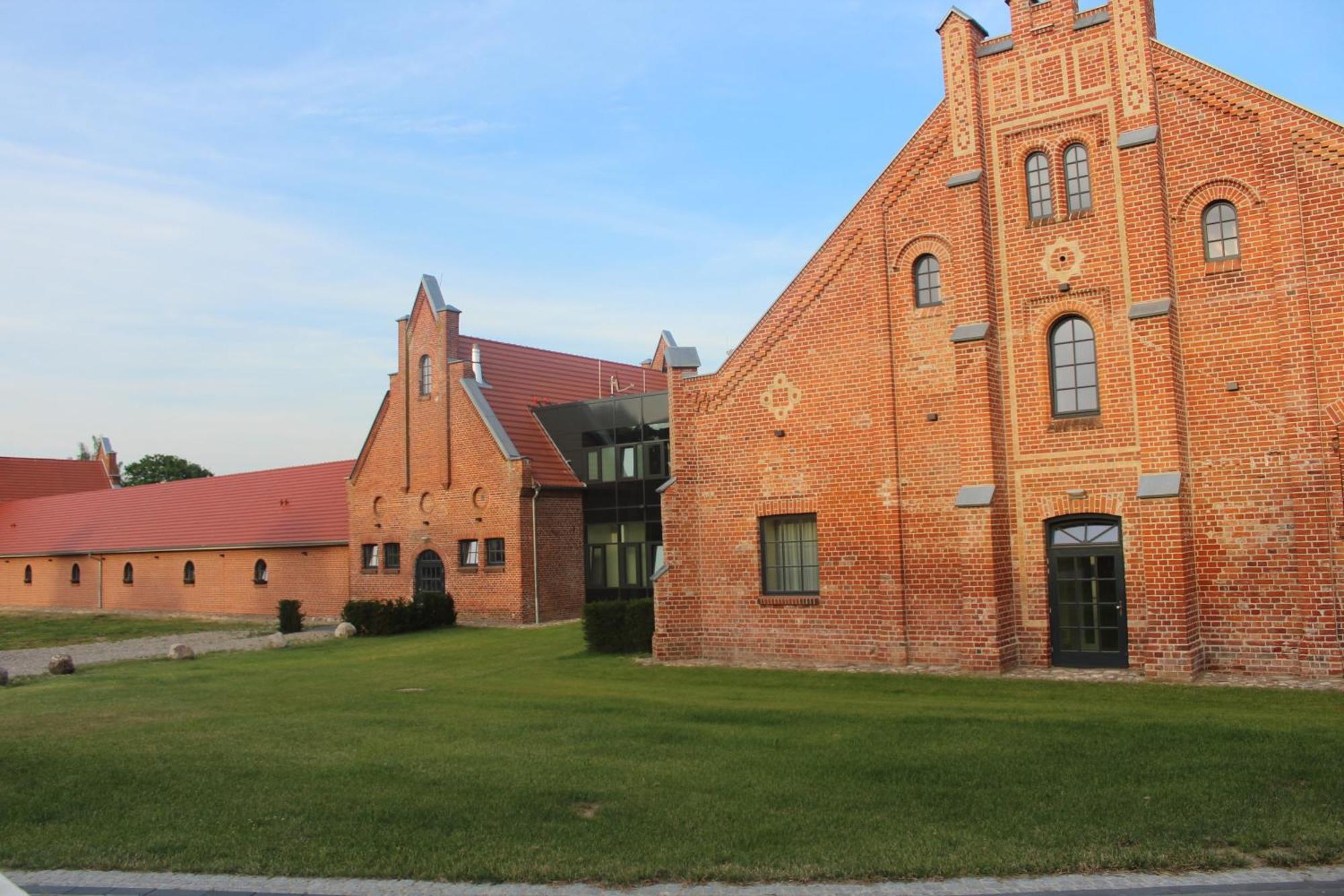 Farmer Hotel Basedow Basedow  Exterior foto