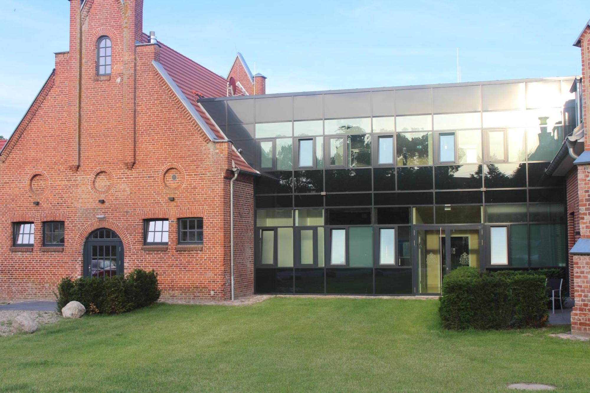Farmer Hotel Basedow Basedow  Exterior foto